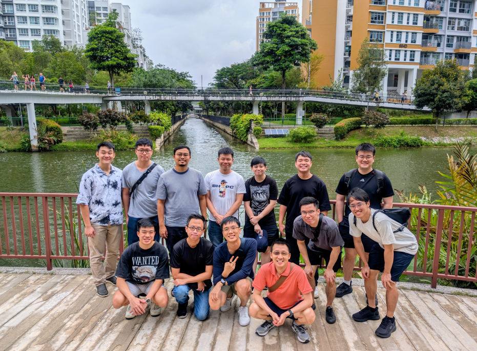 This is the alt text